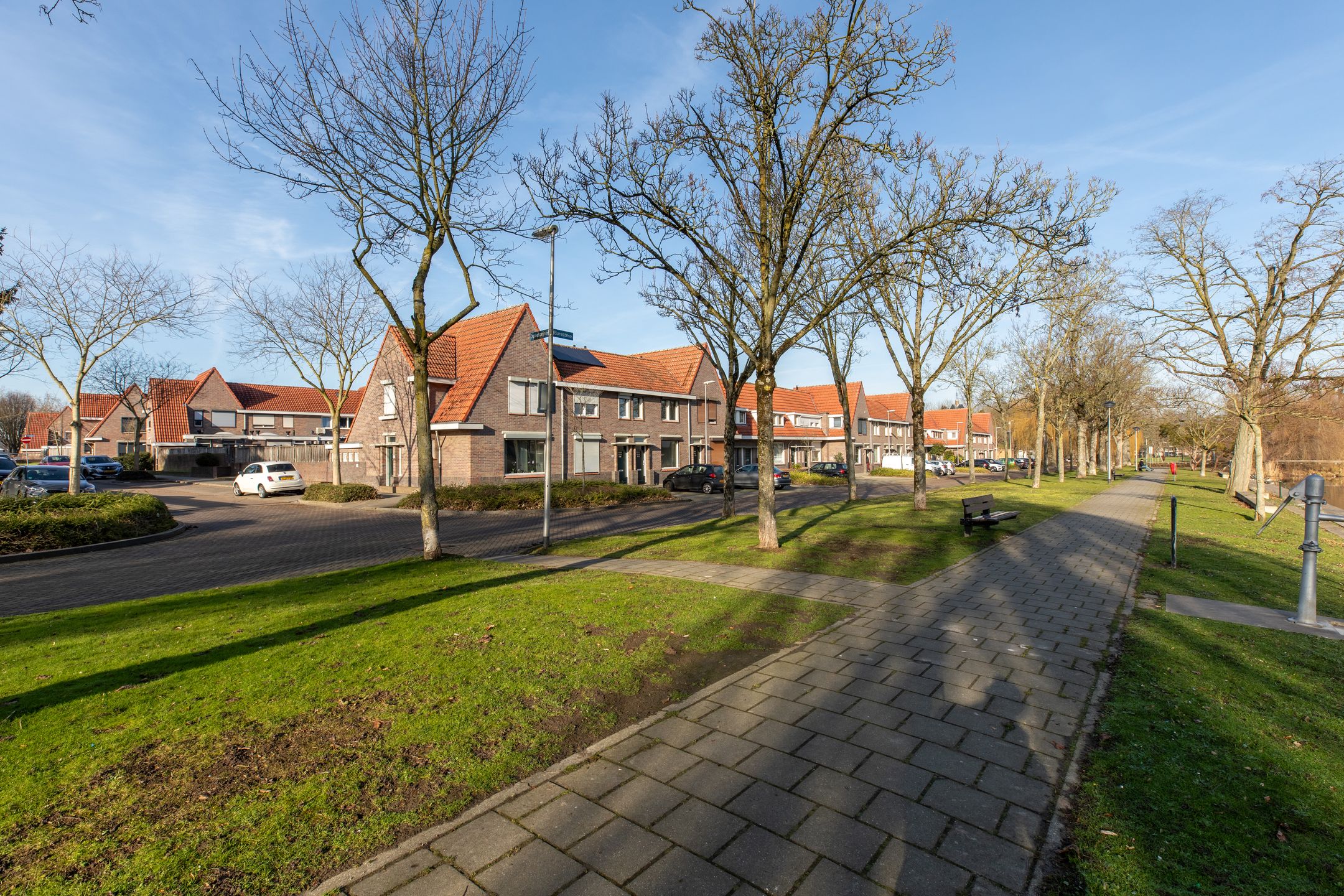 Photo 24 of Burettestraat 5