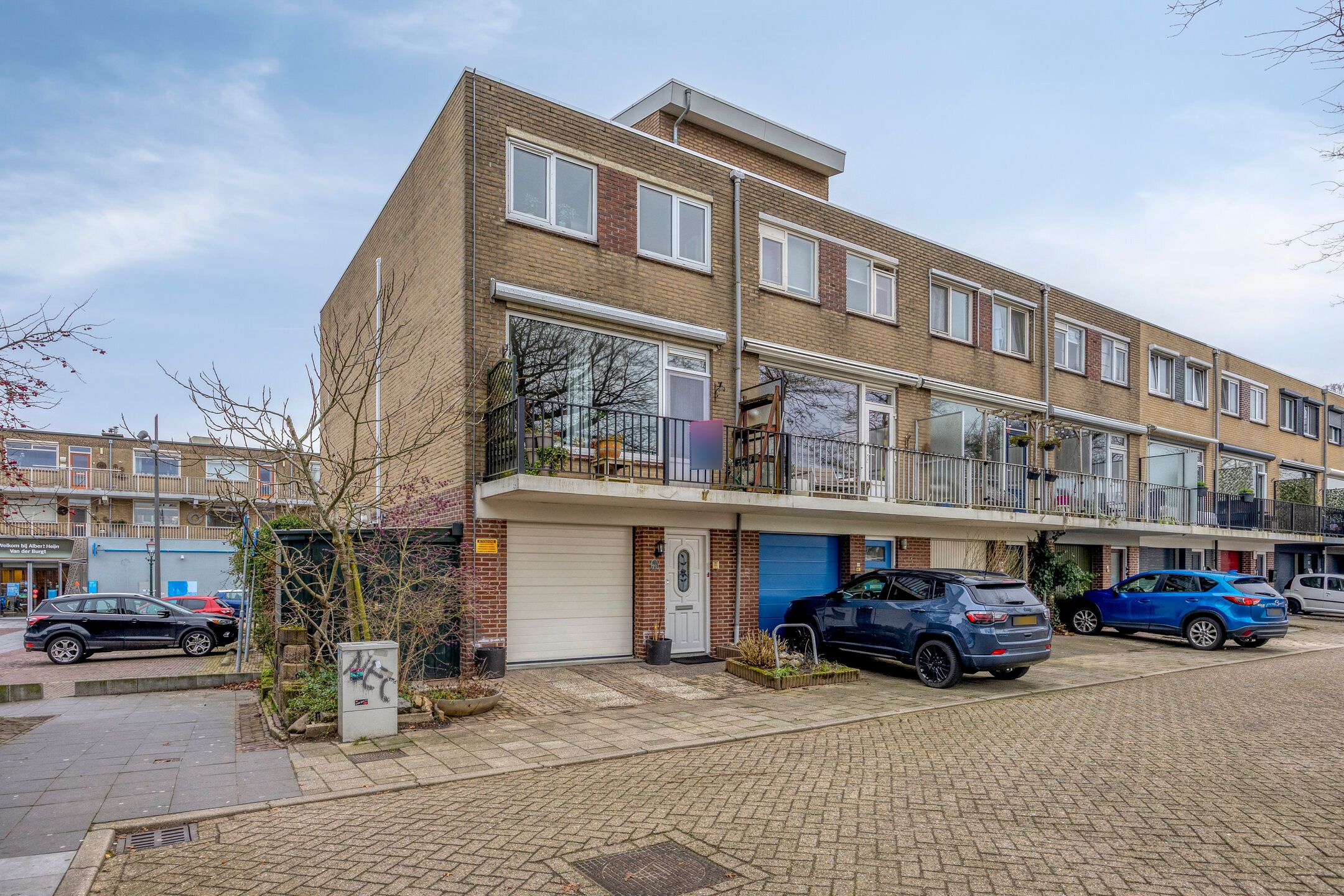 Lunette, 21, Grave, 5361EN, Noord-Brabant, Nederland 21 