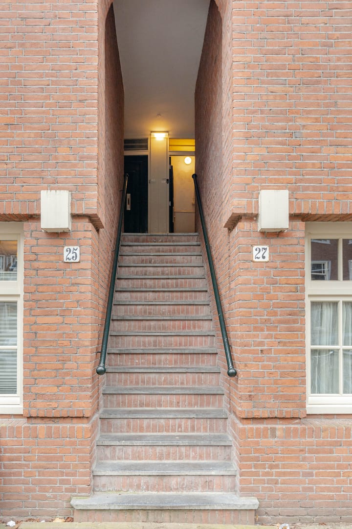 Photo 5 of Geleenstraat 27-1