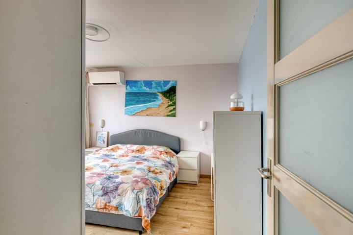 Photo 16 of De Hangaarts 50