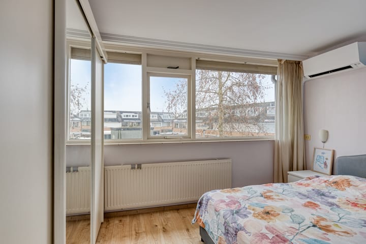 Photo 17 of De Hangaarts 50