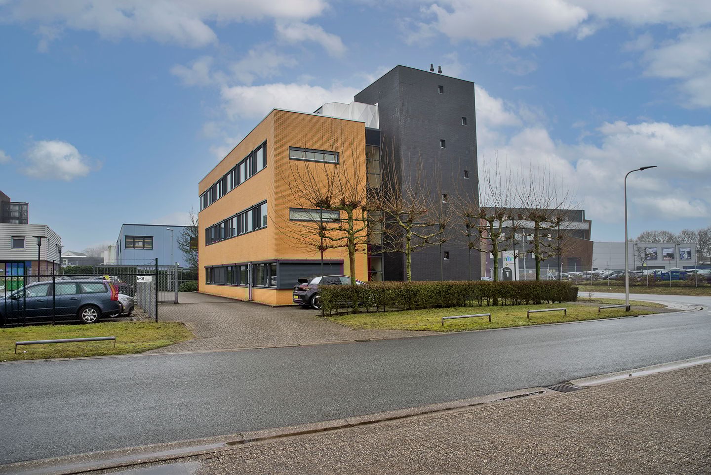 Bekijk foto 2 van Thermen 1