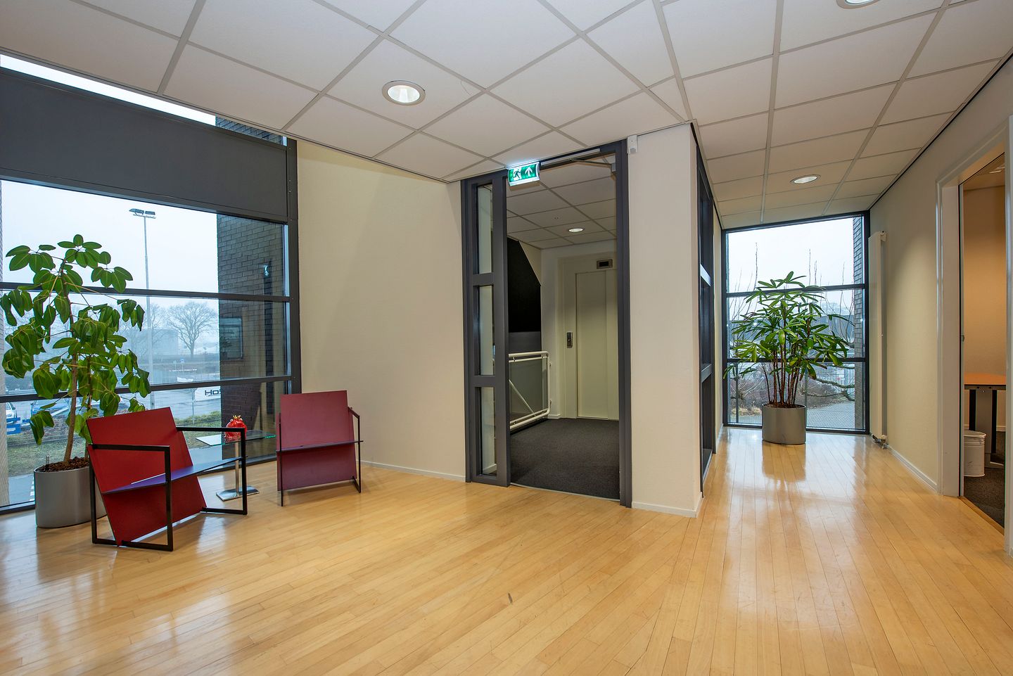 View photo 5 of Thermen 1