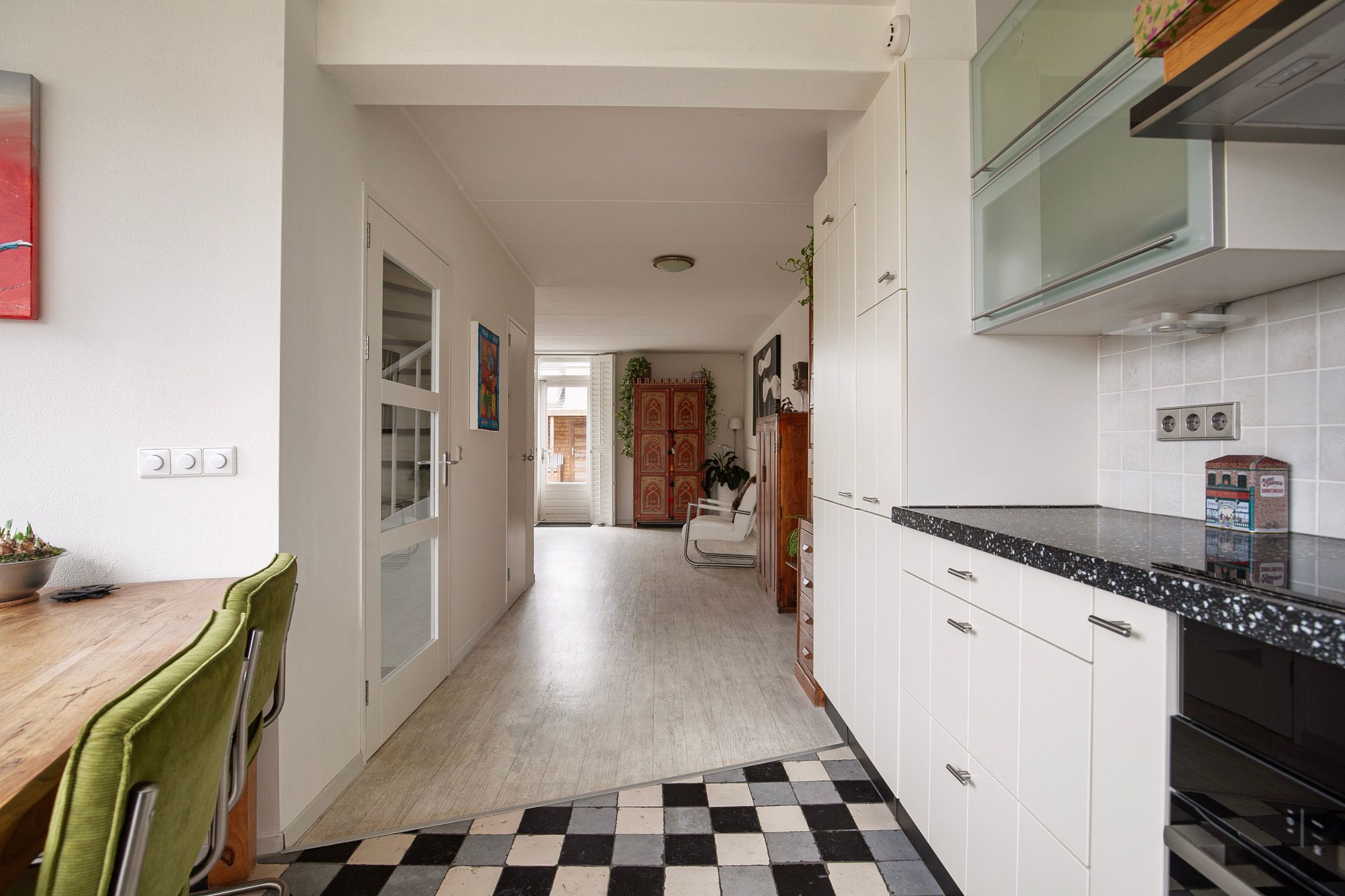 Photo 9 of Leuvenhorststraat 31