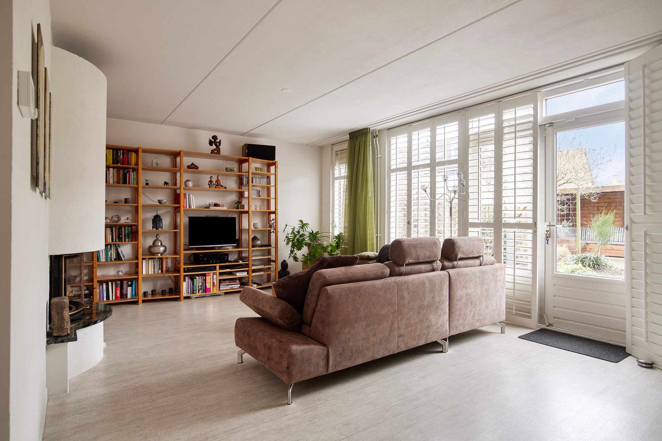 Photo 12 of Leuvenhorststraat 31