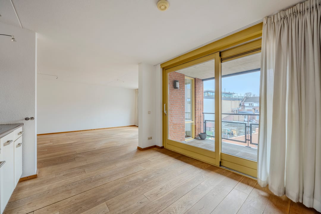 Foto 11 van Langestraat 4-02