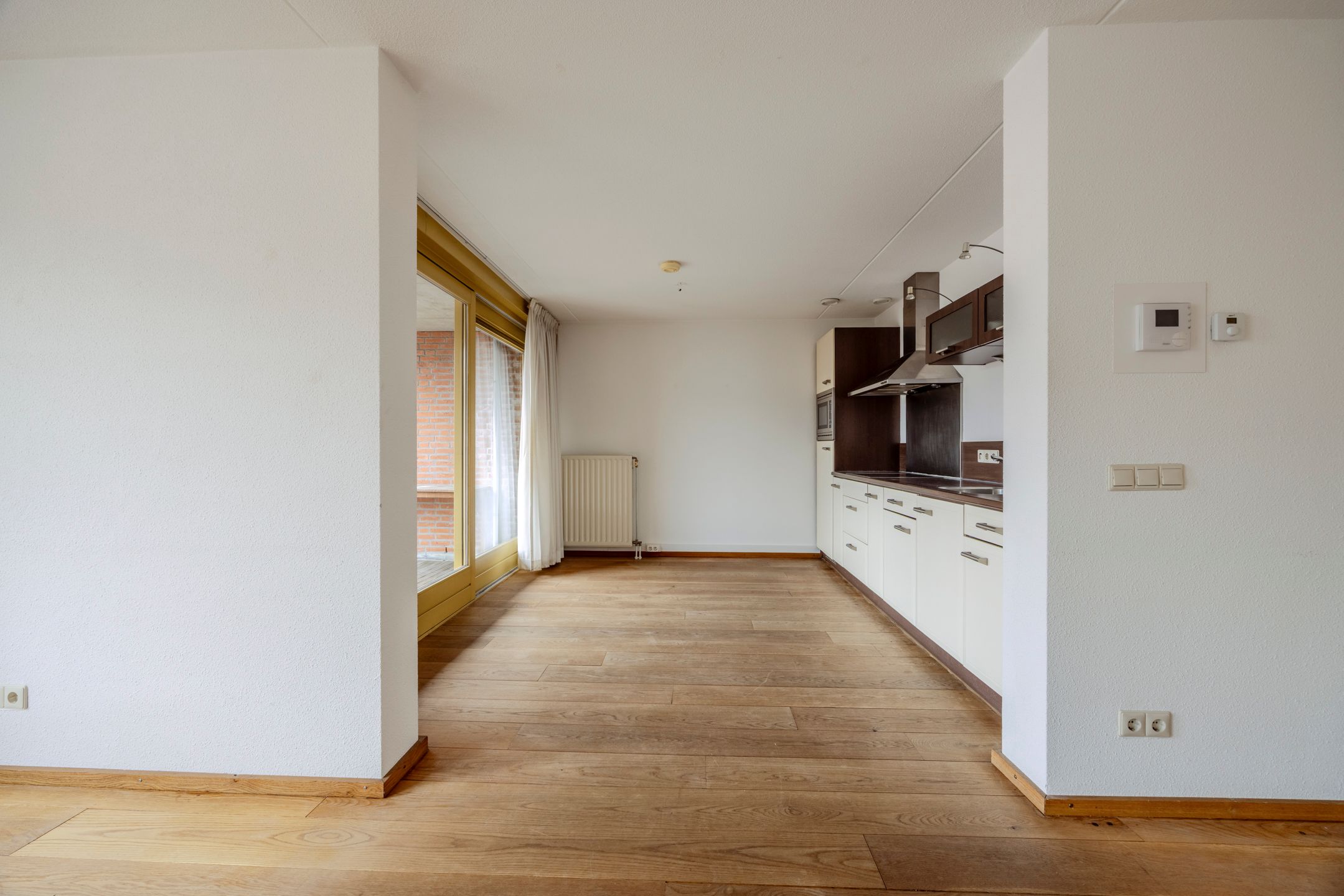 Foto 12 van Langestraat 4-02