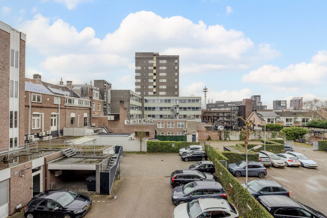 Foto 23 van Langestraat 4-02