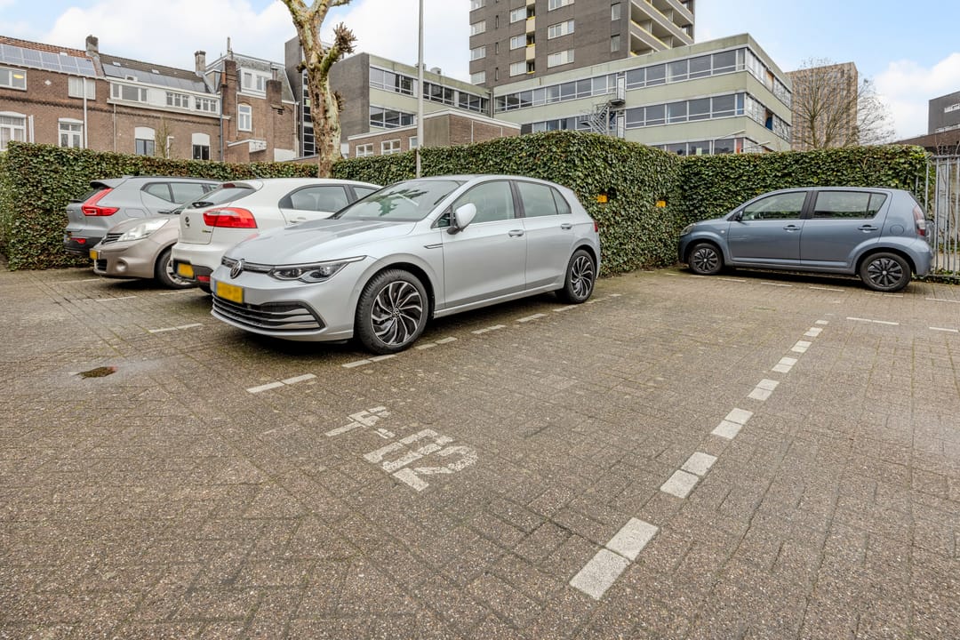 Foto 31 van Langestraat 4-02