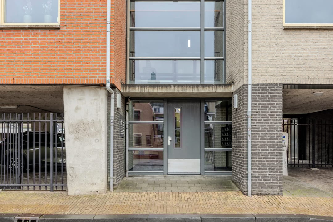 Foto 32 van Langestraat 4-02