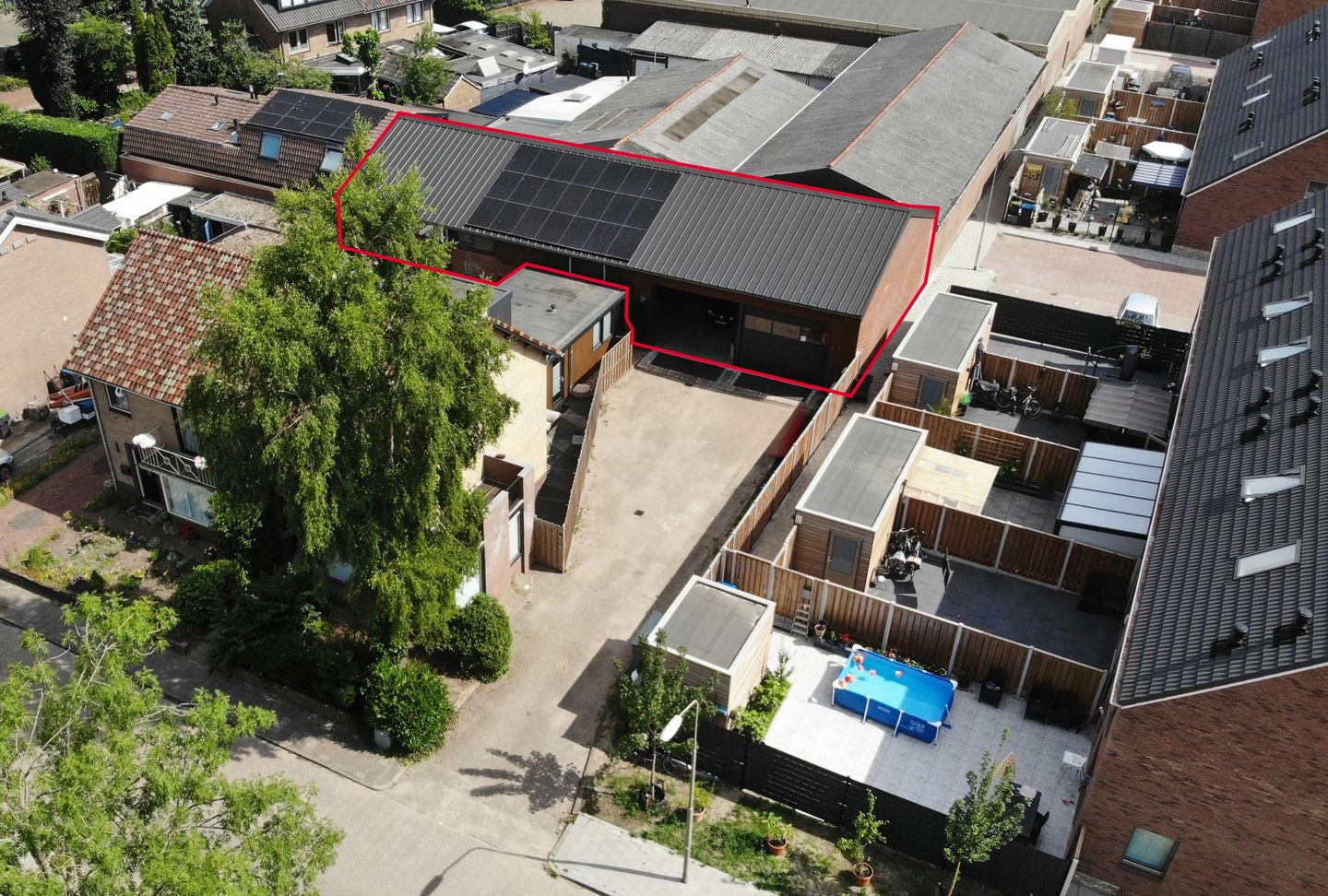 Bekijk foto 1 van Julianalaan 13-B