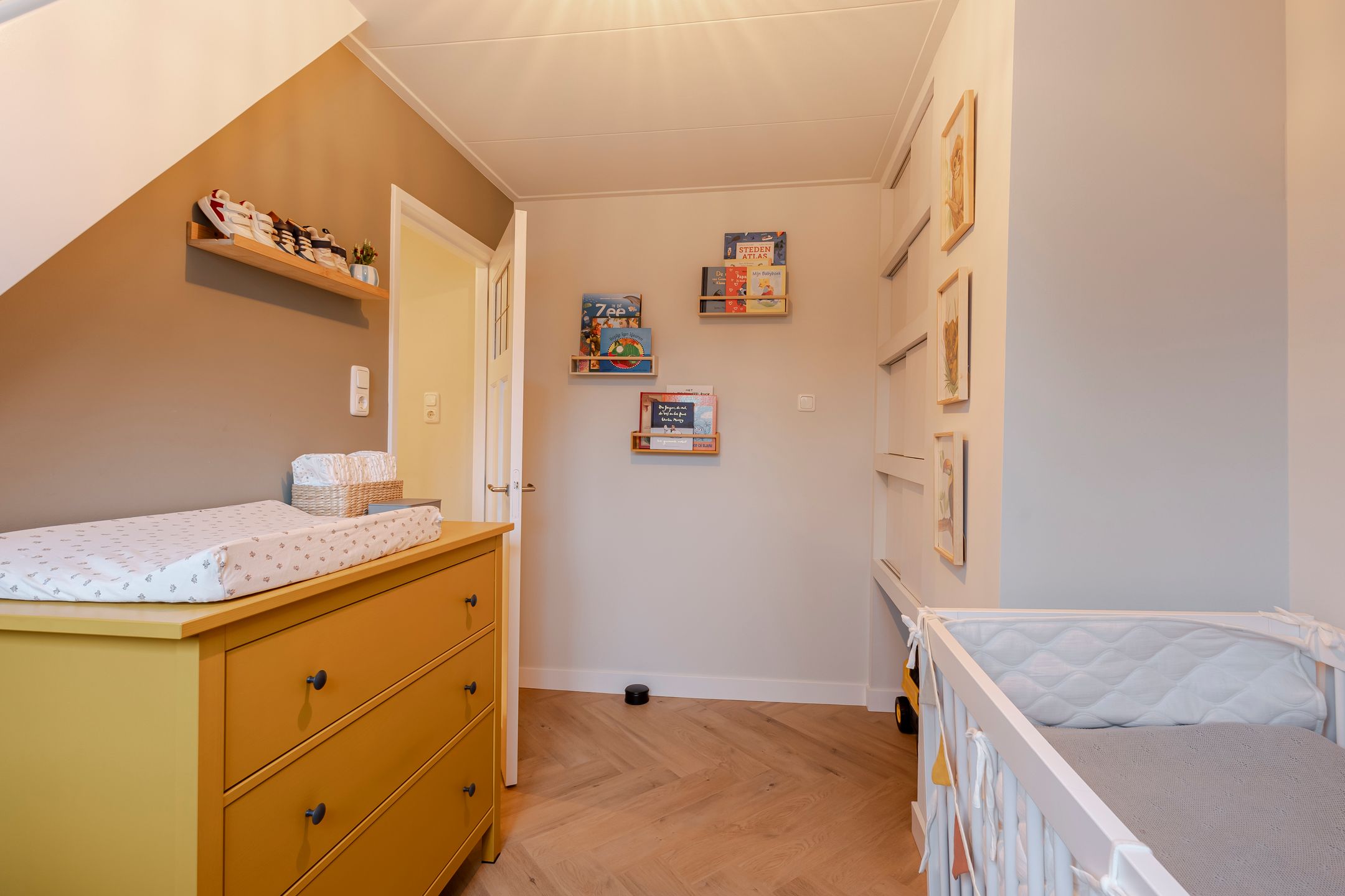 Foto 18 van Stationsweg 96