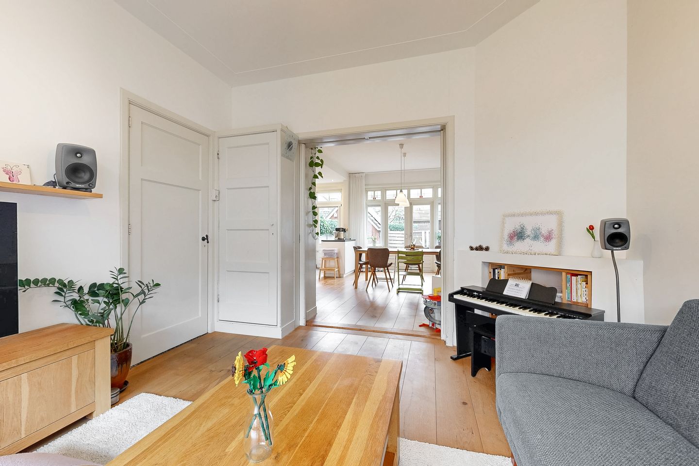 Foto 10 van Julianalaan 14