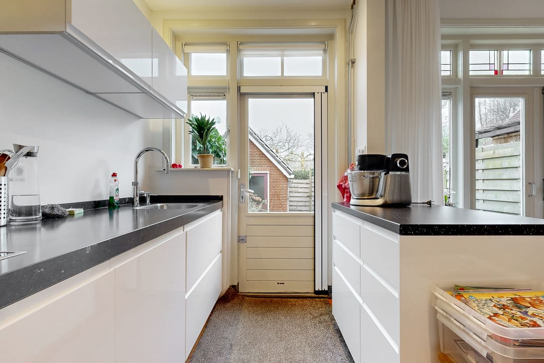 Foto 17 van Julianalaan 14