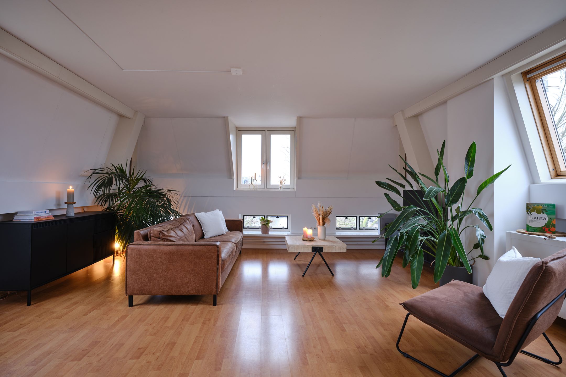 Foto 3 van Bemuurde Weerd O.Z. 11-C