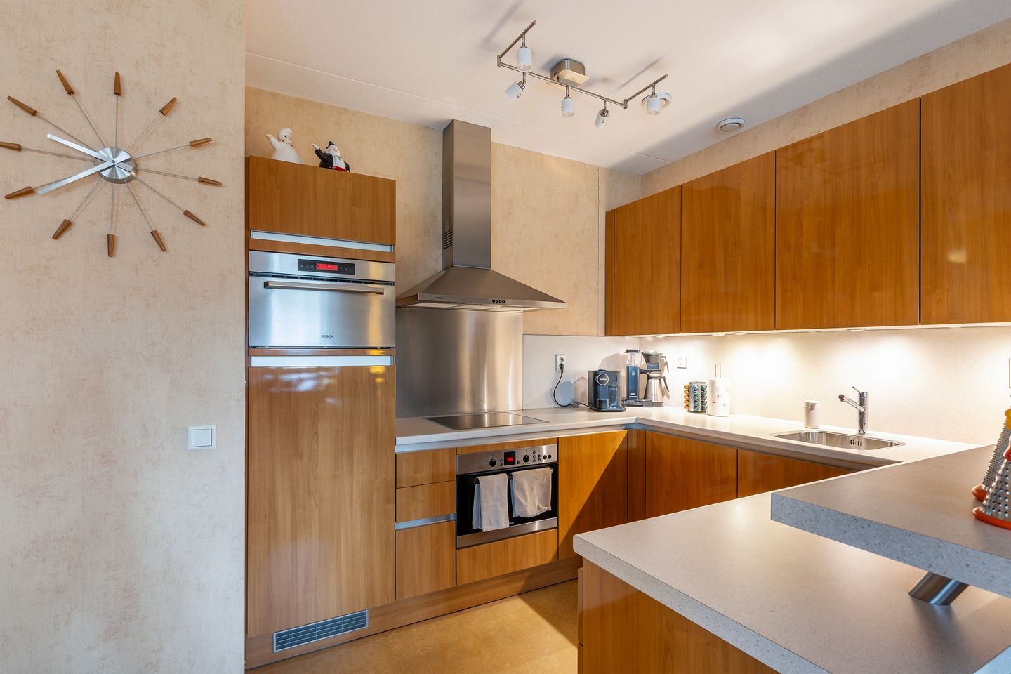 Foto 14 van Johan Evertsenlaan 7-A