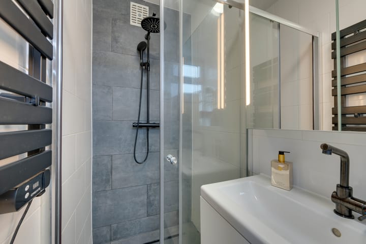 Photo 26 of Flakkeestraat 15