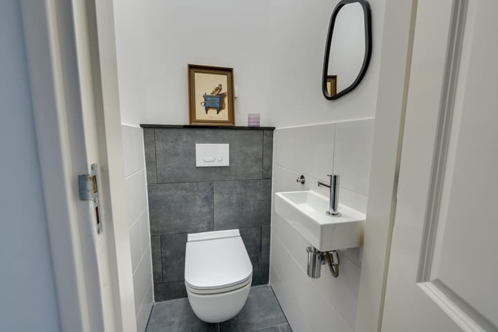 Photo 28 of Flakkeestraat 15