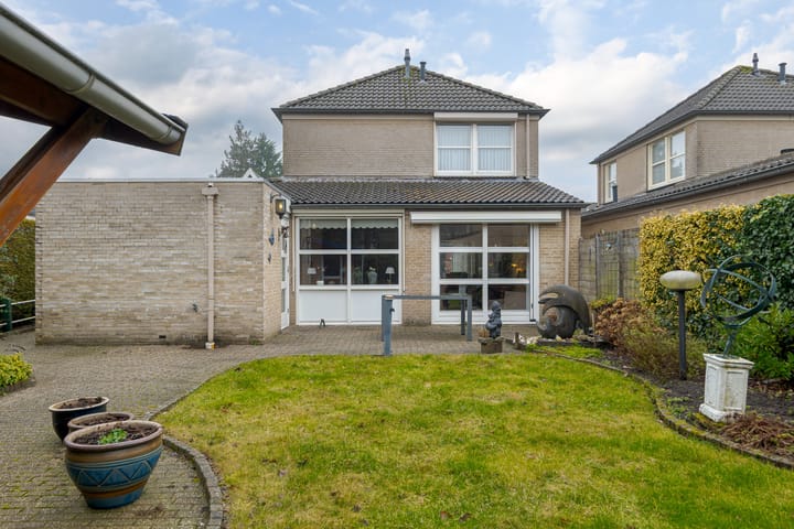 Foto 2 van Westeinde 33