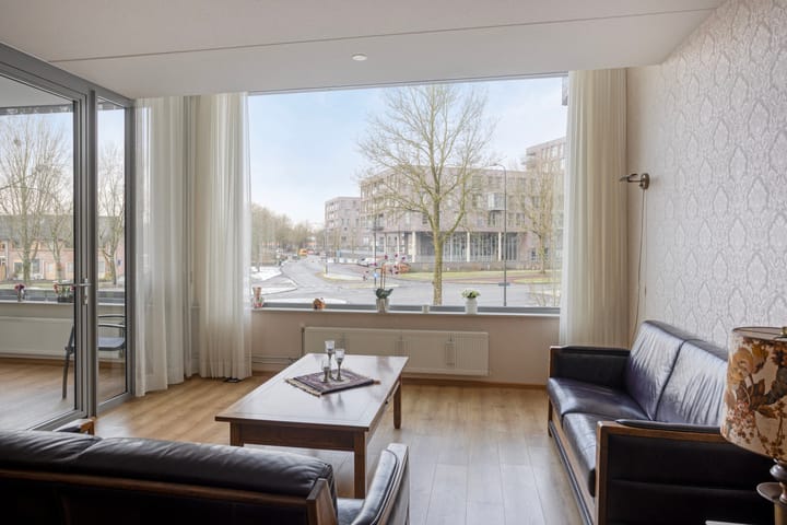 Foto 8 van Zuiderkerkplein 26