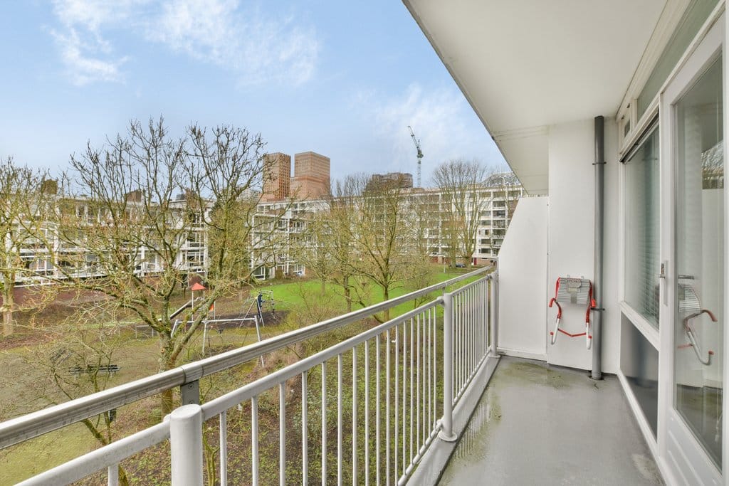 Photo 10 of Crack-State 54