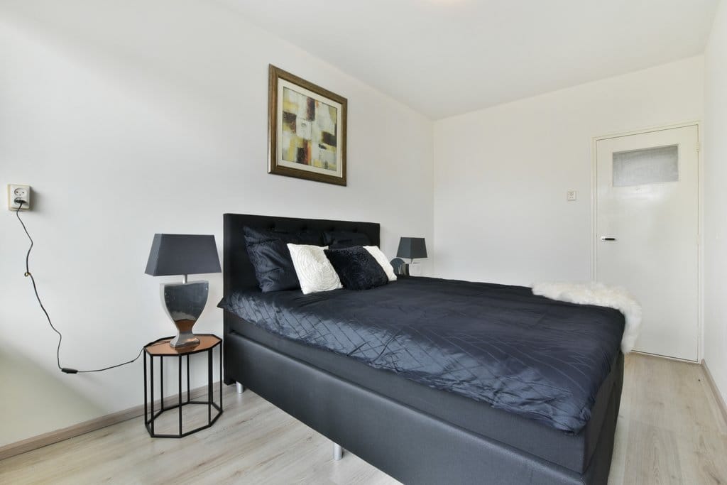 Photo 15 of Crack-State 54