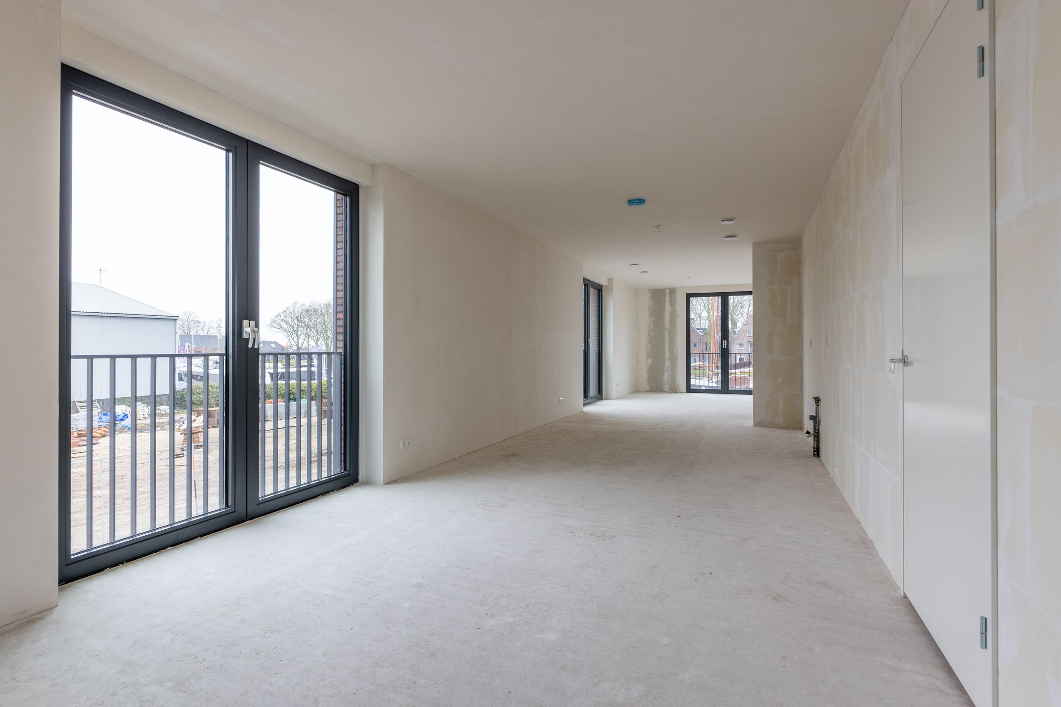 Photo 15 of Hellingstraat 80