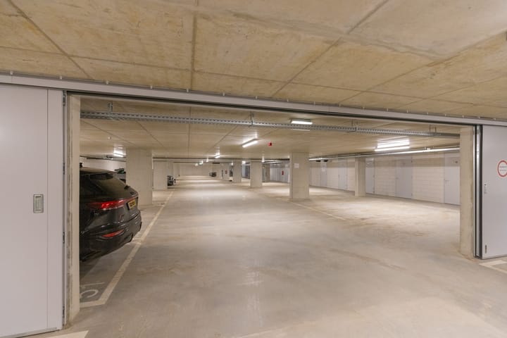 Foto 28 van Hellingstraat 80