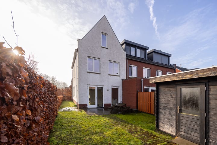 Photo 17 of Lion Cachethof 14