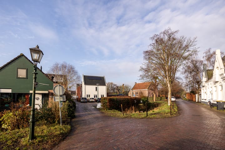 Photo 35 of Lion Cachethof 14