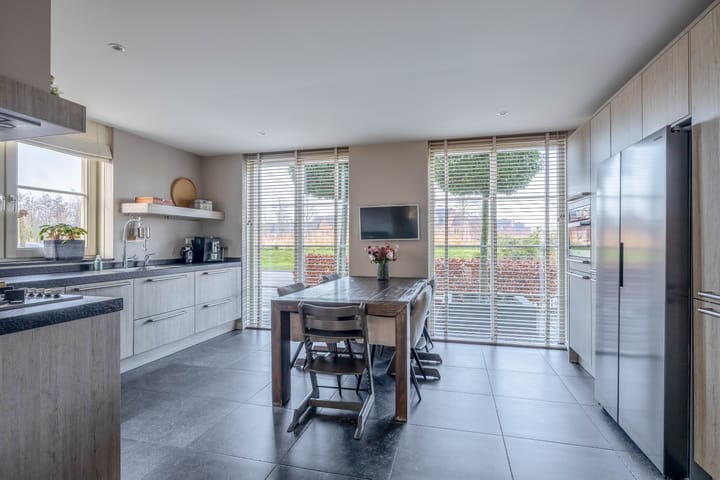 Foto 14 van Egelantier 44