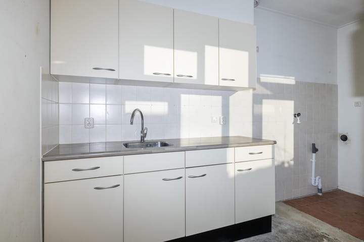 Photo 9 of Duivenslagstraat 34