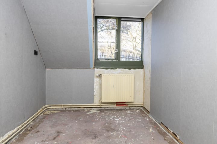 Photo 13 of Duivenslagstraat 34