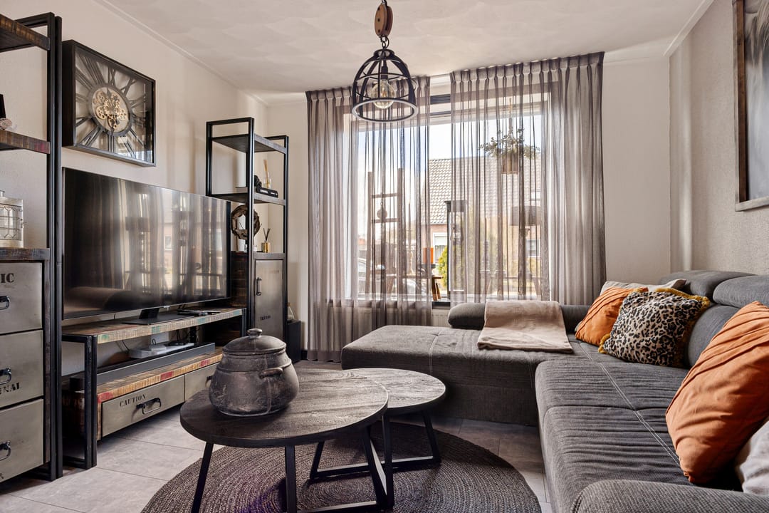 Foto 11 van Doorsnijding 1