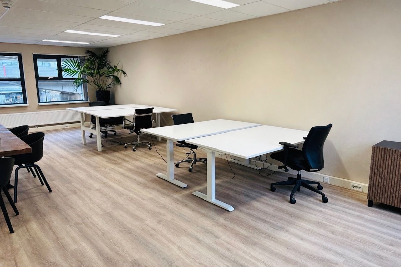 Bekijk foto 4 van Arlandaweg 92