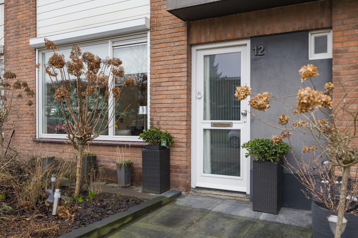 Photo 2 of Multatulistraat 12