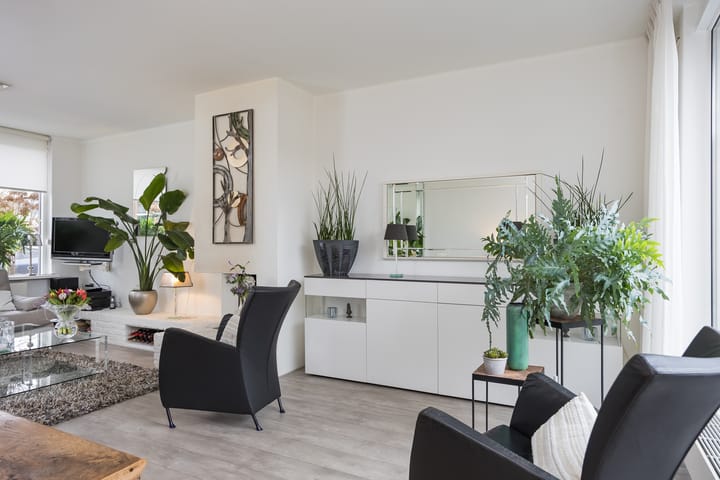 Photo 4 of Multatulistraat 12