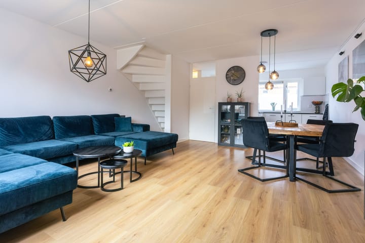 Photo 2 of Hoefijzer 15