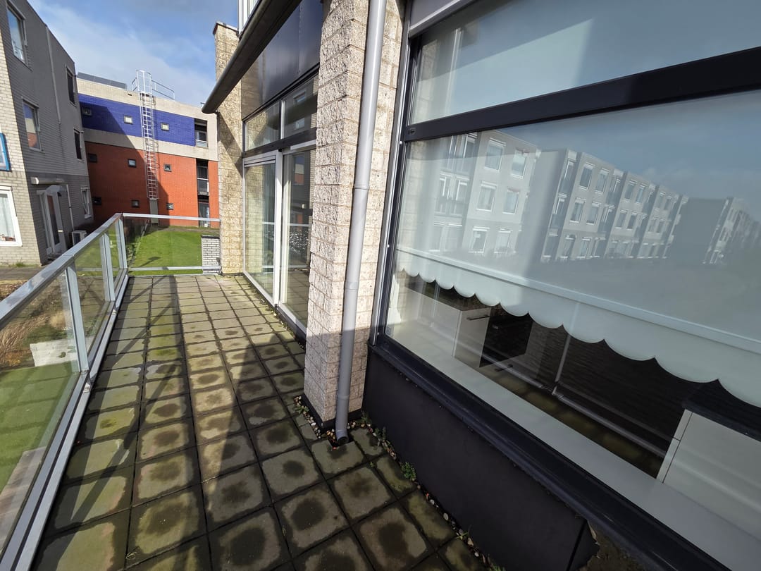 Foto 7 van Middenweg 73-D