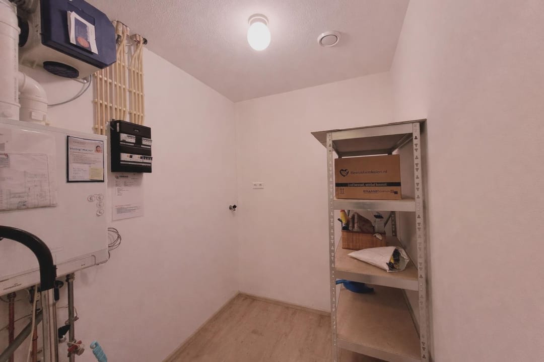 Foto 11 van Middenweg 73-D