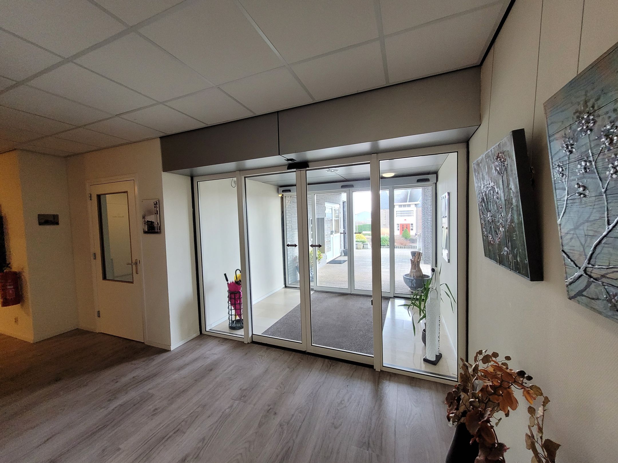 Foto 15 van Middenweg 73-D