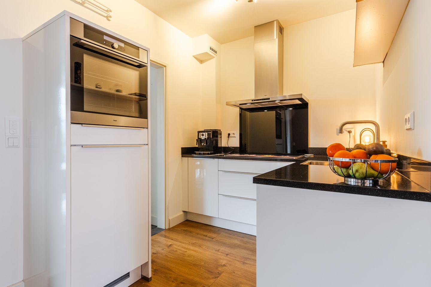 Photo 10 of Grotestraat 354