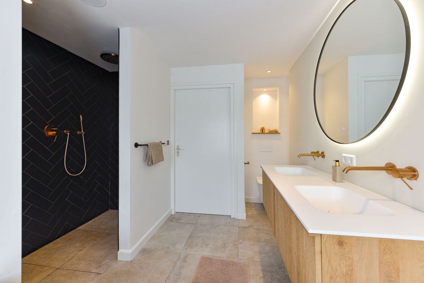 Foto 35 van Zeisterweg 75