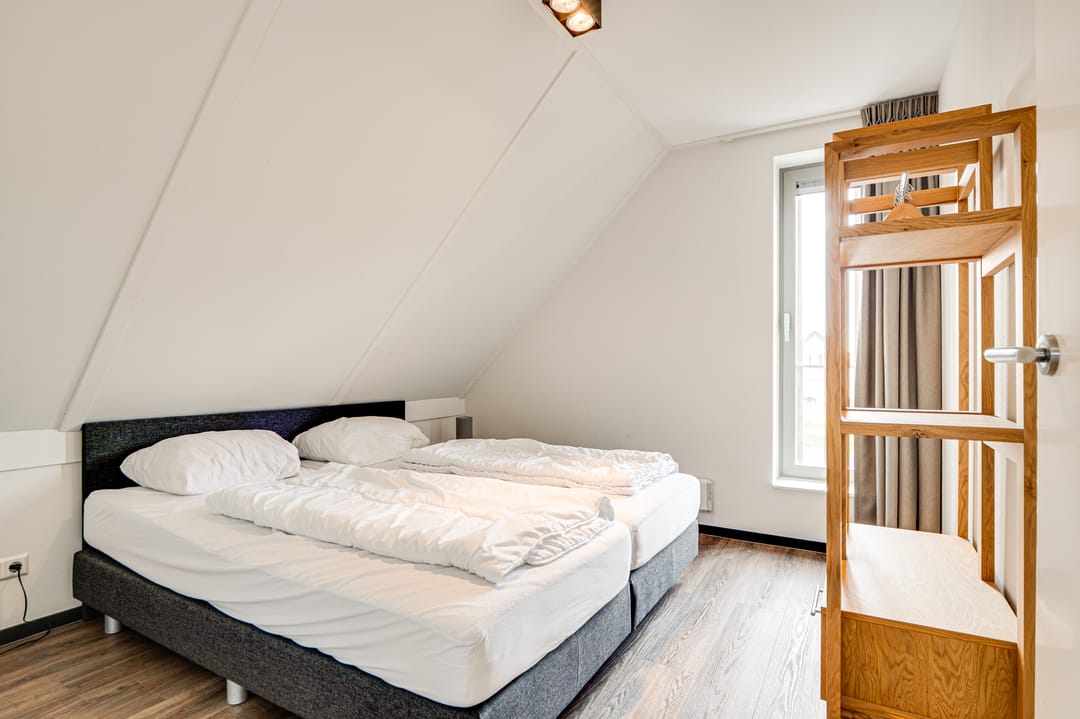 Photo 11 of Ridderstee 230