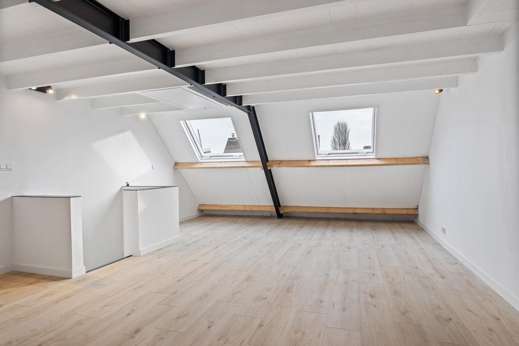 Foto 25 van Heuvelstraat 14