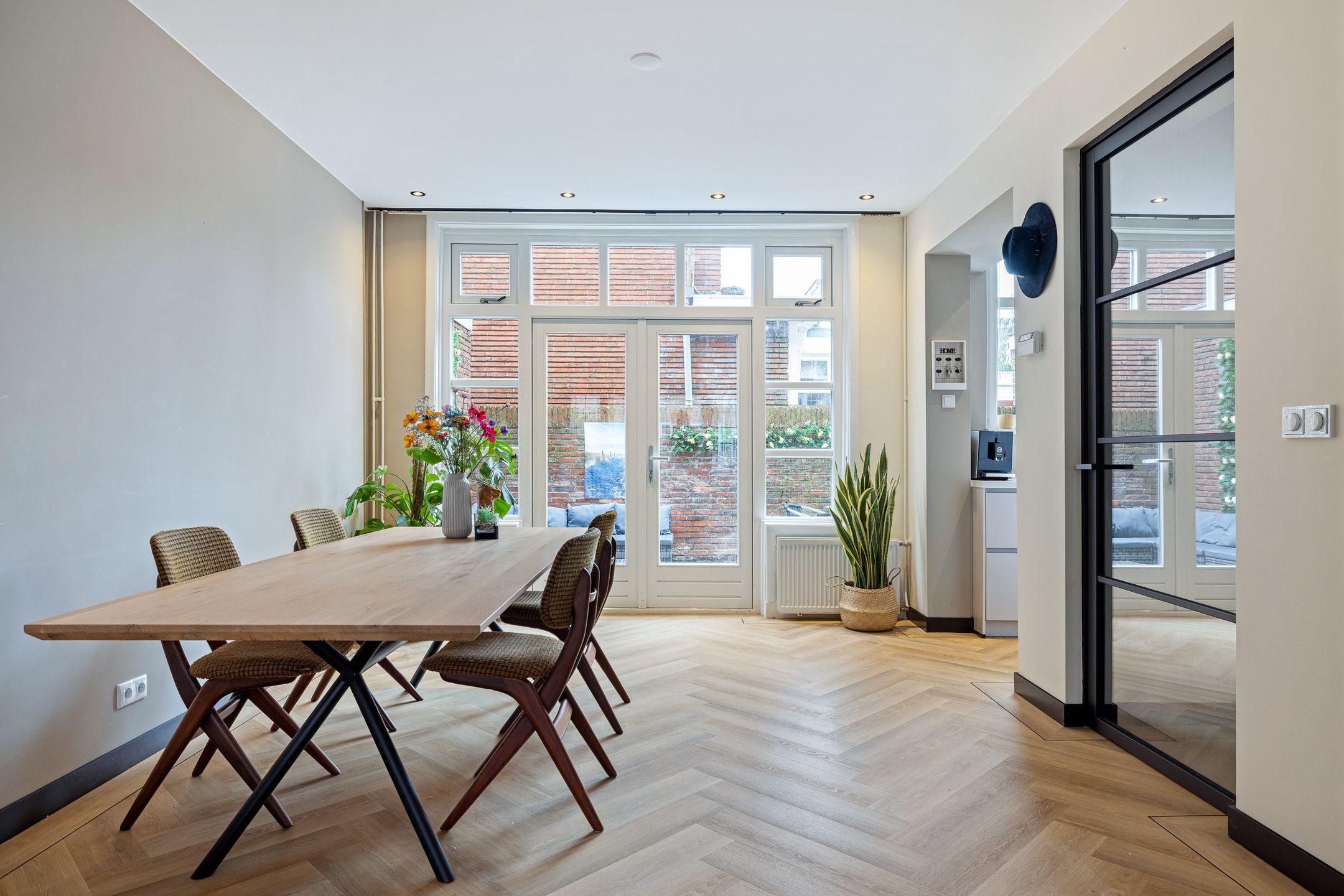 Photo 9 of Leeuwerikstraat 151