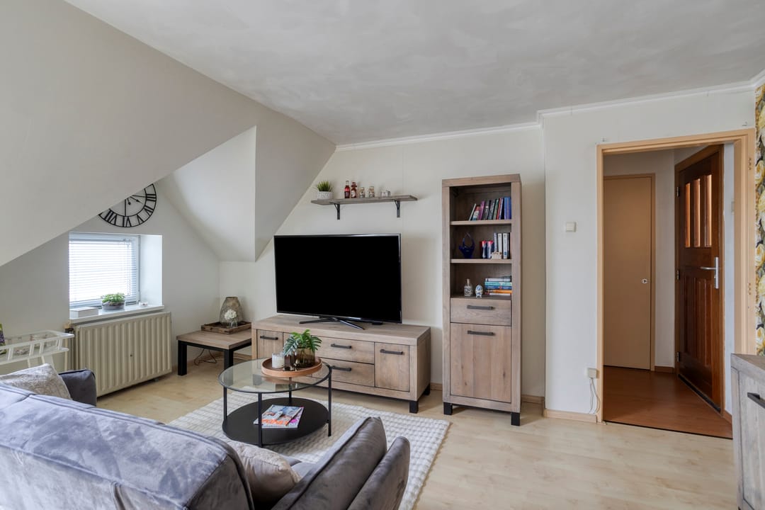 Photo 7 of Nieuwenhagerheidestraat 70-B