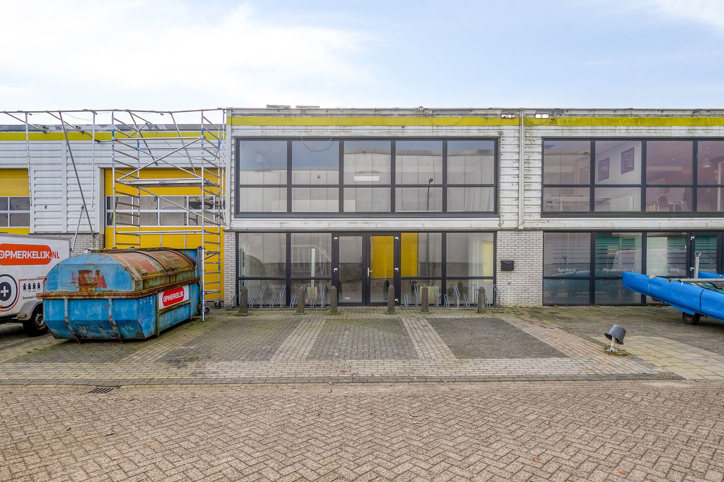 View photo 1 of Grootzeil 15