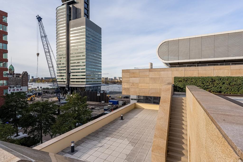 Photo 48 of Van der Hoevenplein 24