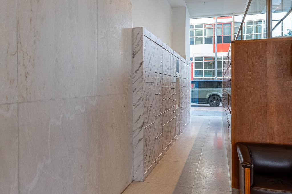 Photo 51 of Van der Hoevenplein 24